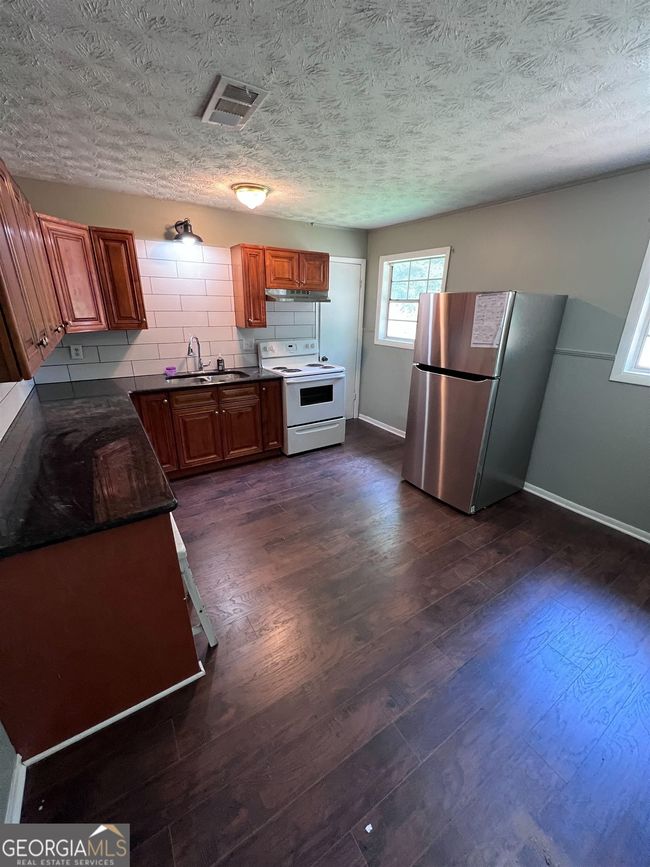2331 Chestnut Log Pl, House other with 3 bedrooms, 2 bathrooms and null parking in Lithia springs GA | Image 5