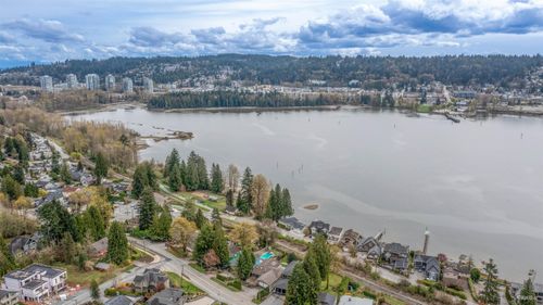 663 Foresthill Pl, Port Moody, BC, V3H3A2 | Card Image