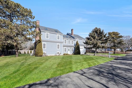 40 Virginia St, West Yarmouth, MA, 02673-8260 | Card Image