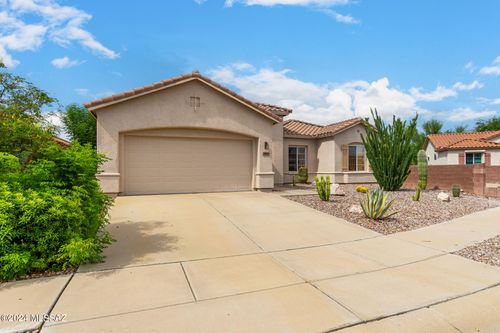 7904 W Wandering Spring Way, Tucson, AZ, 85743 | Card Image