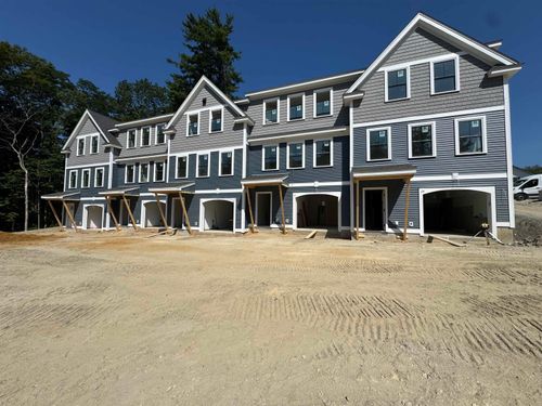 a-19 Lenox St, Somersworth, NH, 03878-1850 | Card Image