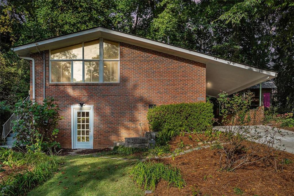 Vine Cir, Decatur, GA 30033