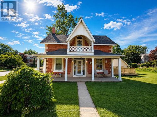135 Colborne Street, Kawartha Lakes (Fenelon Falls), ON, K0M1N0 | Card Image