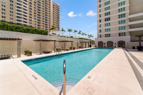 apt-1103-800 Claughton Island Dr, Miami, FL, 33131-2435 | Card Image