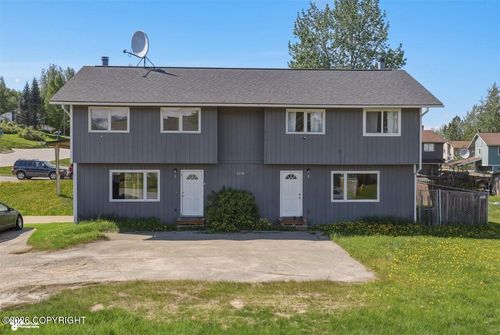 6730 Zurich St, Anchorage, AK, 99507-2155 | Card Image