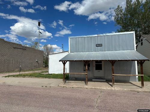 107 S Laramie Ave, Fort Laramie, WY, 82212-5004 | Card Image
