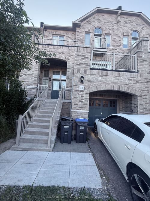 54 Chesterwood Cres, Brampton, ON, L6Y0Z4 | Card Image