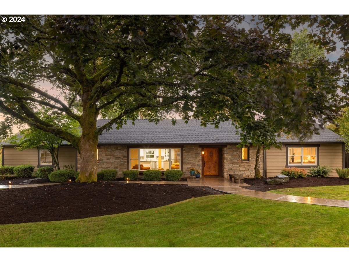 Muirwood Dr, Portland, OR 97225