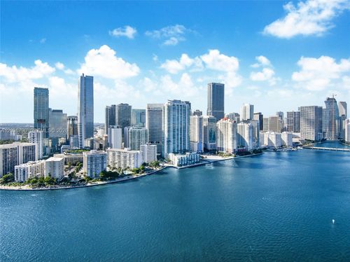 1003-1300 Brickell Bay Dr, Miami, FL, 33131-3383 | Card Image