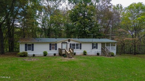 2027 Snowflake Rd, Gate City, VA, 24251-5377 | Card Image