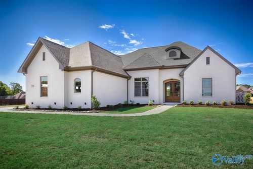 22938 Gunner Cir, Athens, AL, 35613-2952 | Card Image