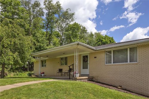 115 Montgomery Dr, Wexford, PA, 15090-8636 | Card Image