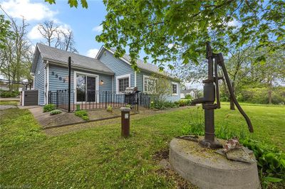 5567 Bath Rd, House other with 2 bedrooms, 1 bathrooms and 3 parking in Loyalist ON | Image 2