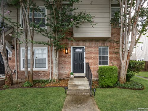 22 Cross Cyn, San Antonio, TX, 78247-4253 | Card Image