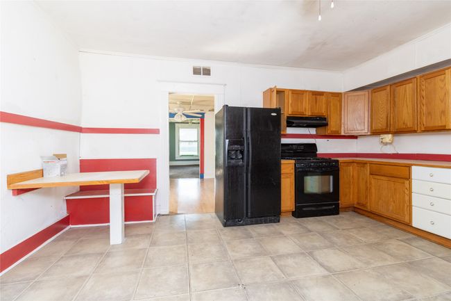 205 Jefferson St, Home with 3 bedrooms, 1 bathrooms and null parking in Carlisle IA | Image 6