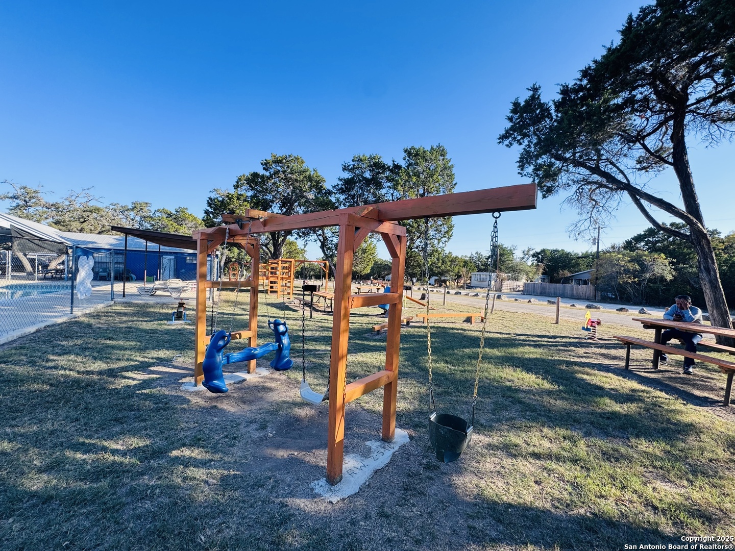 Land in Bandera 5
