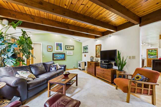 402 Tanglewood-110 | Image 11