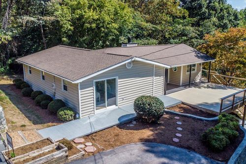 23 Brookside Ln, Moneta, VA, 24121-2347 | Card Image