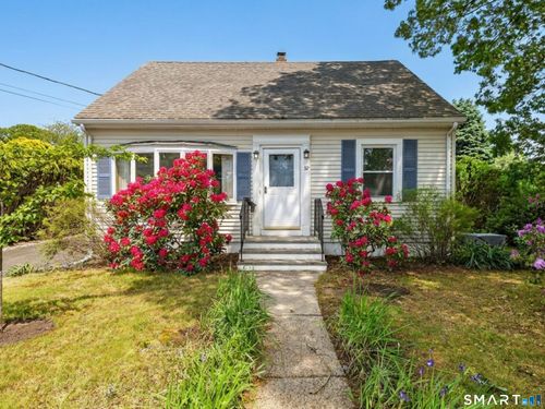 52 Division St, Groton, CT, 06340-5042 | Card Image