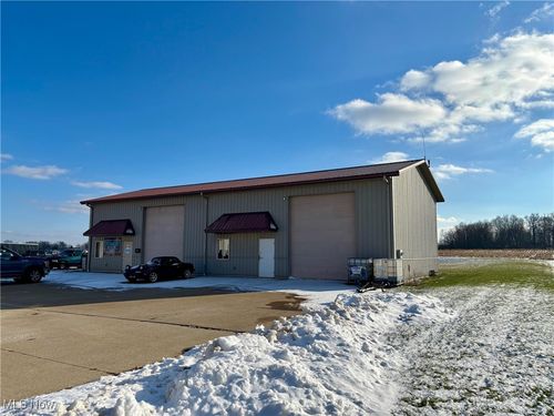 7877 E Lincoln Way, Apple Creek, OH, 44606-9581 | Card Image