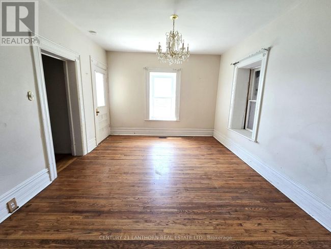 4893 Old Highway 2 Highway, Home with 4 bedrooms, 2 bathrooms and 9 parking in Belleville (Belleville Ward) ON | Image 35