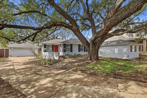 9403 Thornberry Ln, Dallas, TX, 75220-5144 | Card Image