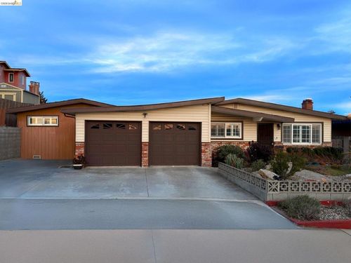 1732 1732 Fernando, Seaside, CA, 93955 | Card Image