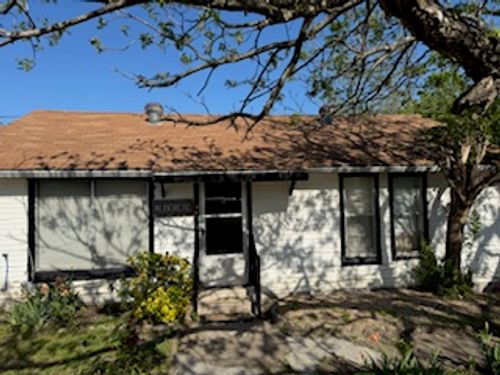 109 Tennessee St, Taylor, TX, 76574-4440 | Card Image