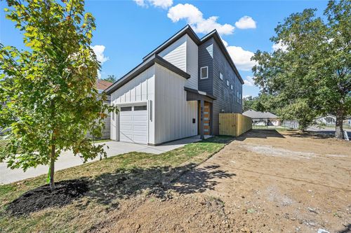 2315 Starks Ave, Dallas, TX, 75215-4960 | Card Image