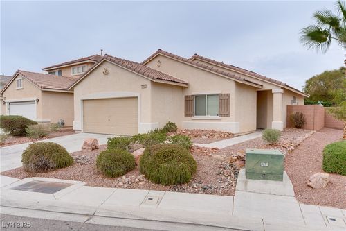 6412 Starling Mesa St, North Las Vegas, NV, 89086-1323 | Card Image