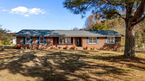 10 Alease Dr, Zebulon, NC, 27597-6064 | Card Image