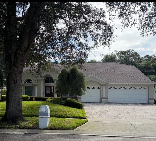 940 Manchester Ave, OVIEDO, FL, 32765-8271 | Card Image