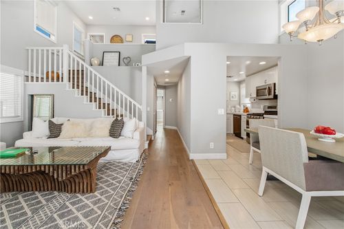 apt-b-608 Poinsettia Ave, Corona del Mar, CA, 92625-5518 | Card Image