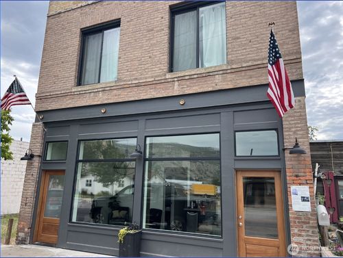 1120 Main St, Oroville, WA, 98844-9467 | Card Image