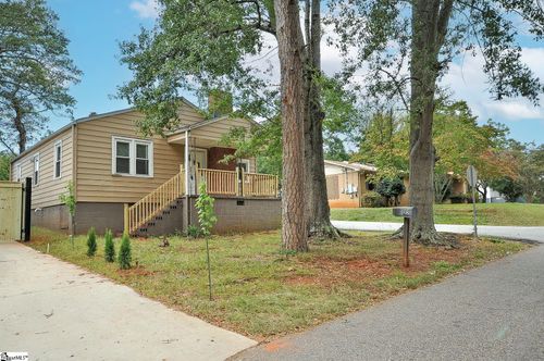 12 Bridwel Avenue, Greenville, SC, 29607 | Card Image