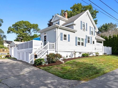 23 Lincoln Ave, South Hamilton, MA, 01982-2017 | Card Image