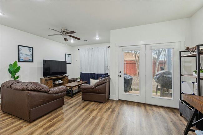 1952 Royal Loop, Townhouse with 3 bedrooms, 3 bathrooms and 1 parking in Belton TX | Image 5