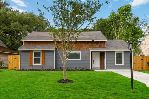 3806 Zephyr St, Houston, TX, 77021-2518 | Card Image