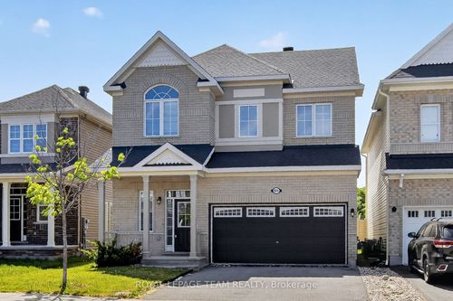 925 Whimbrel Way, Nepean, ON, K2J6C5 | Card Image