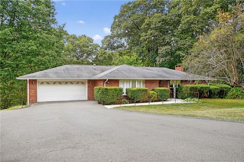1899 Brodhead Rd, Aliquippa, PA, 15001-5074 | Card Image