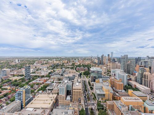 5202-488 University Ave, Toronto, ON, M5G0C1 | Card Image