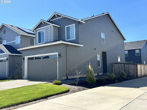 2903 S Oleander St, Cornelius, OR, 97113-5006 | Card Image