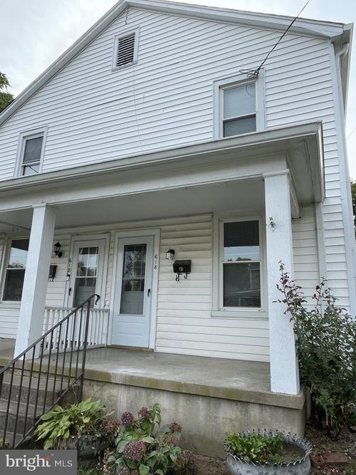 a-618 Wolfe St, FREDERICKSBURG, VA, 22401-5736 | Card Image