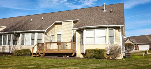 5465 Red Oak Ct, Linden, MI, 48451-8833 | Card Image