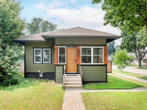 421 Snelling Ave S, Saint Paul, MN, 55105-2160 | Card Image