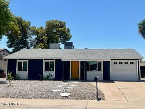 3801 E Capitan Dreyfus Ave, Phoenix, AZ, 85032 | Card Image