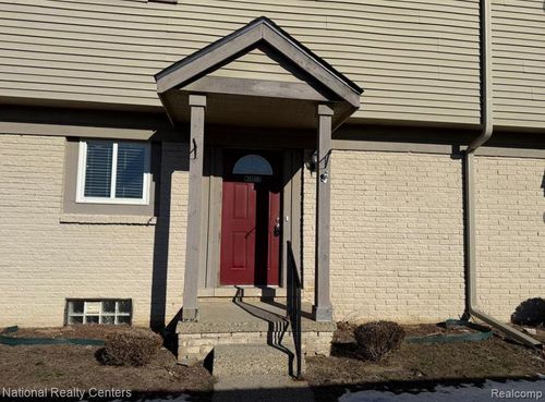 2048 Orchard Crest St, Shelby Twp, MI, 48317-4534 | Card Image