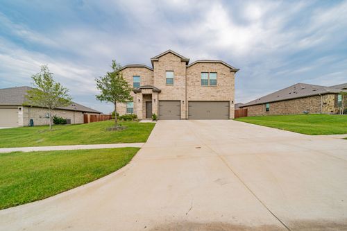 1229 Windsong Dr, Cedar Hill, TX, 75104-3952 | Card Image