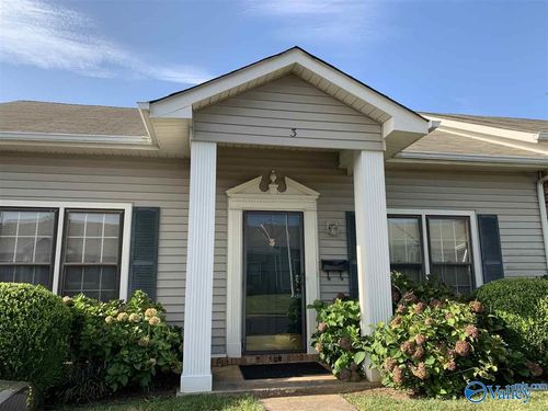 3-8142 Oldfield Rd Sw, Huntsville, AL, 35802-4556 | Card Image