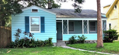 1069 21st Ave N, St Petersburg, FL, 33704-4147 | Card Image